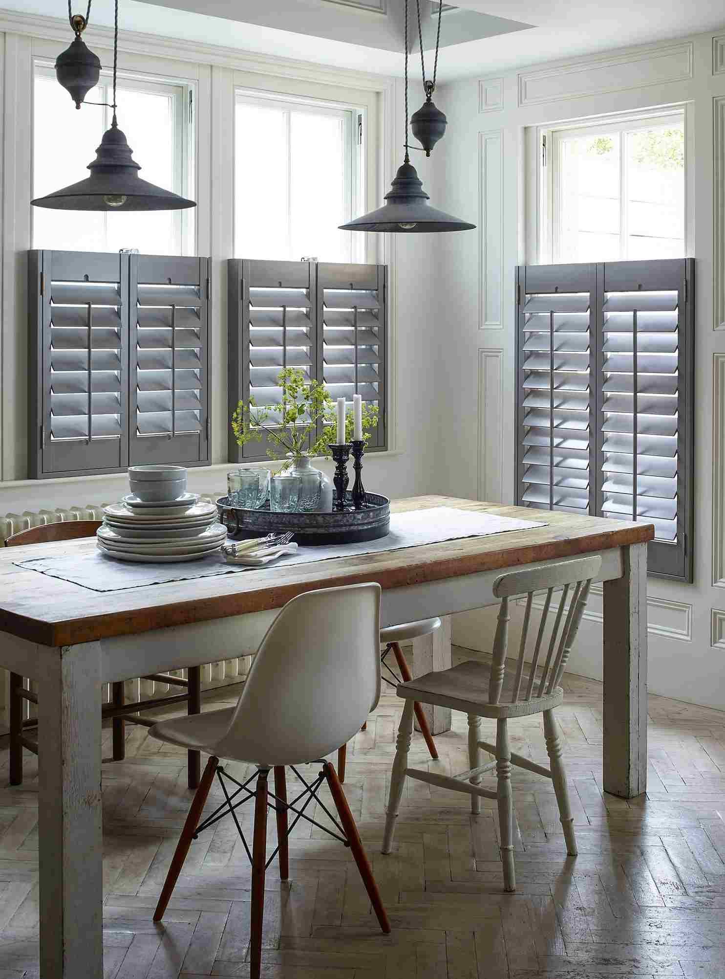 Café Shutters
